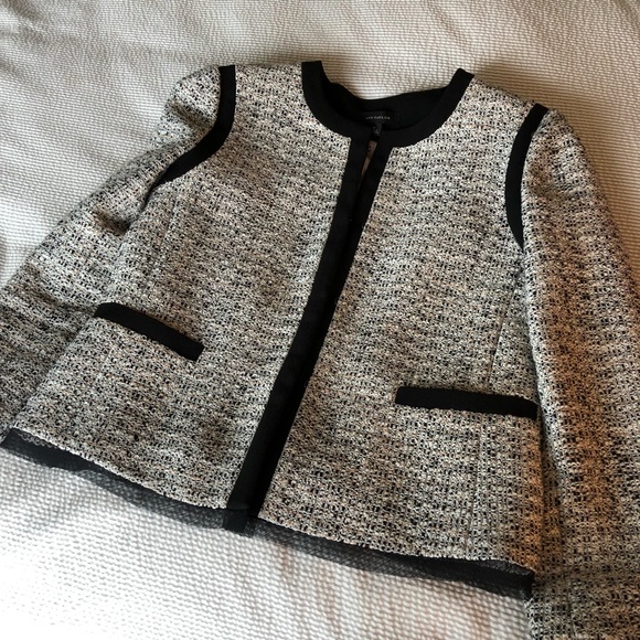 Ann Taylor Jackets & Blazers - Ann Taylor tweed jacket